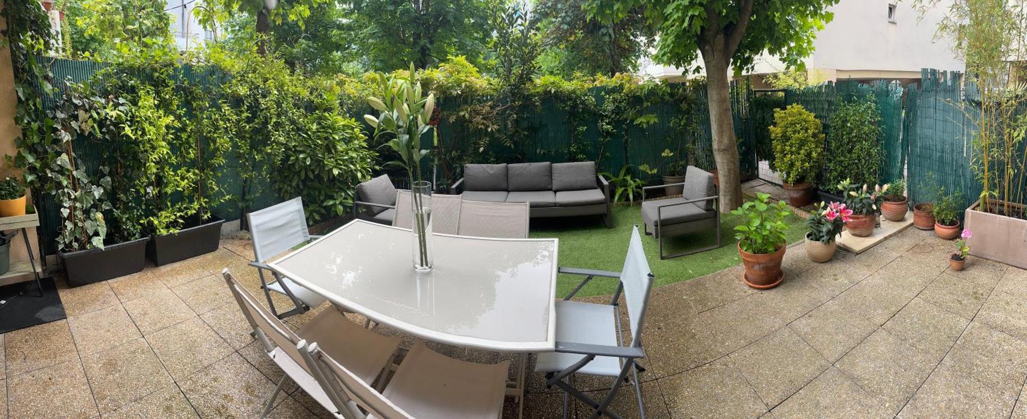 Le Jardin Du Stade By Uta House Saint-Denis  Esterno foto